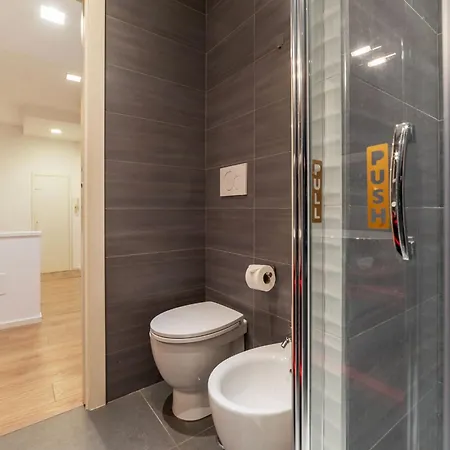 Apartament Guesthost - Homey Near San Giovanni Rzym
