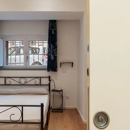 Apartament Guesthost - Homey Near San Giovanni