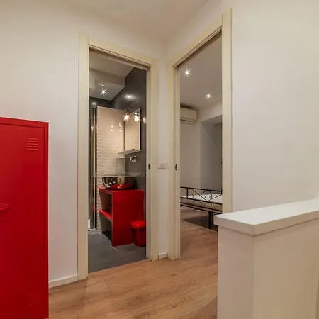 Apartament Guesthost - Homey Near San Giovanni Rzym